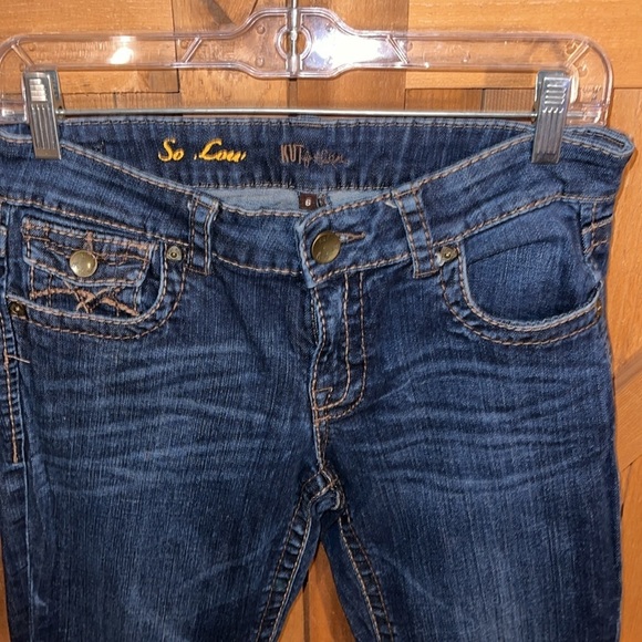 Kut from the Kloth Kate Low Rise Skinny Jeans 6 - Picture 3 of 11